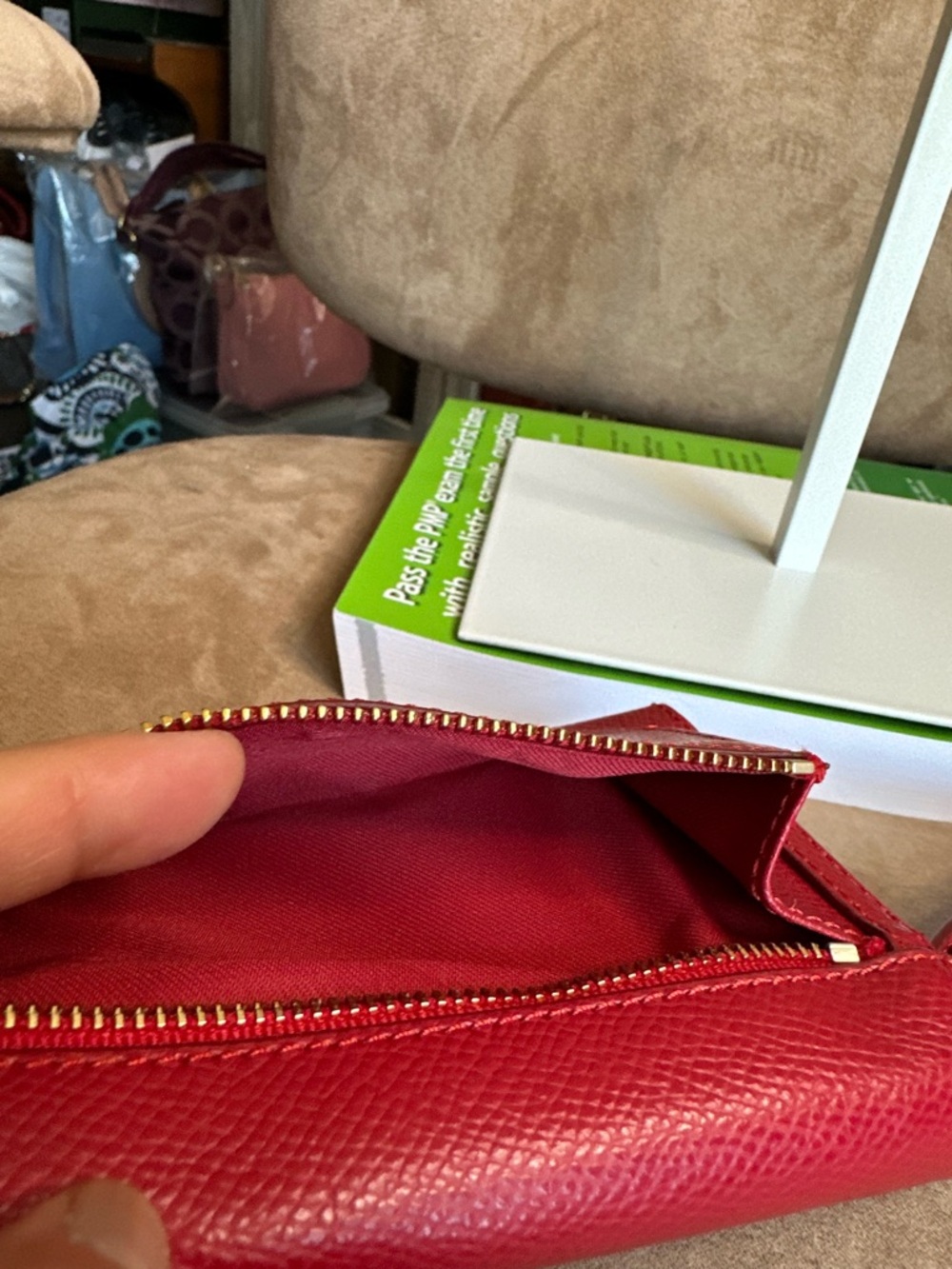 #44. Coach Phone Clutch Red Leather F53977 Very Good Condition - Picture 9 of 12